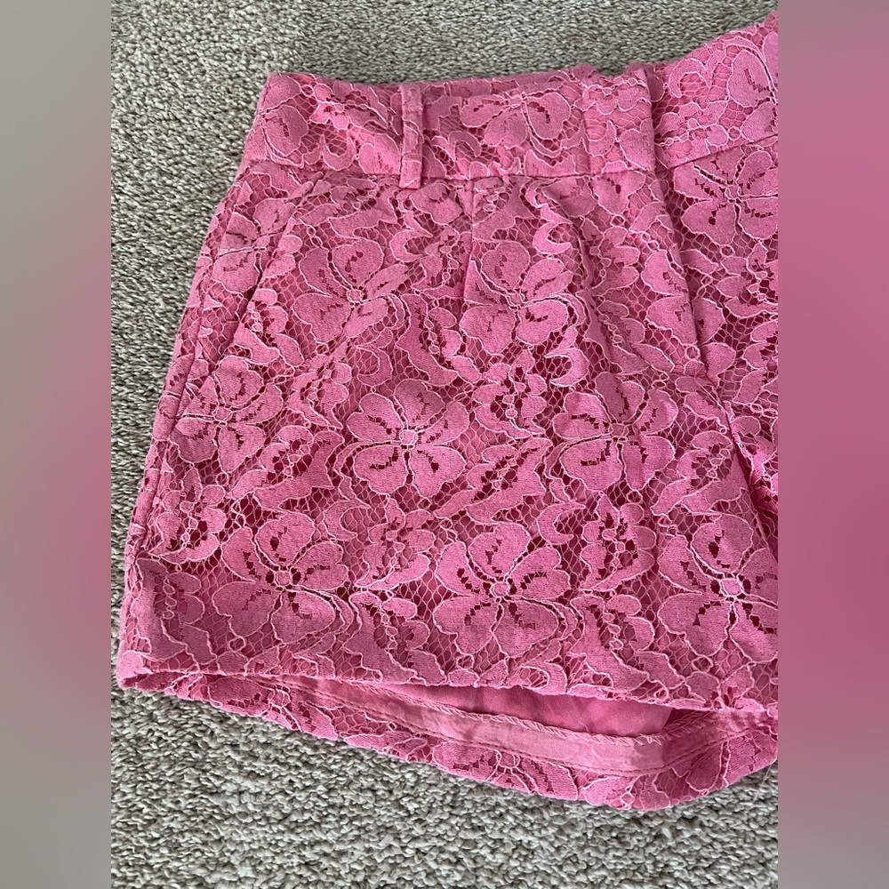 Lace High-Waist Pink Women's Shorts - Picture 3 of 14
